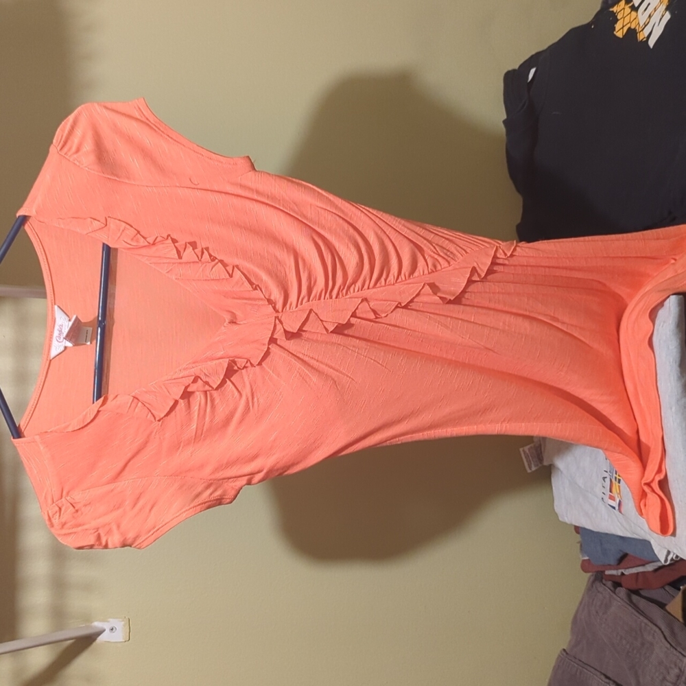 Women's Candie's pinkish orange top